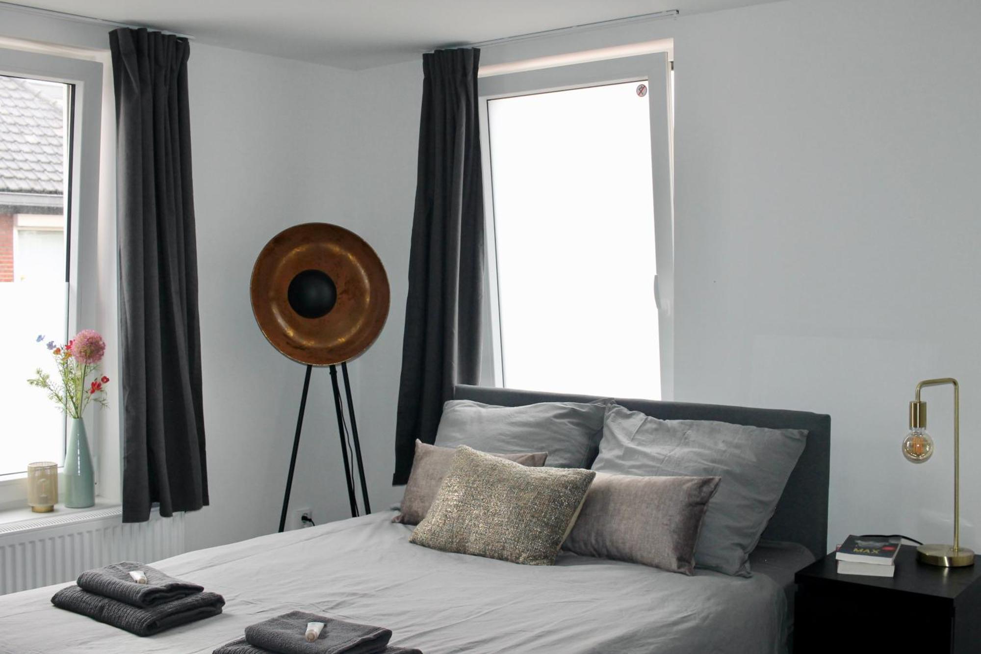 B&K Urban City Suites Tilburg Exteriör bild