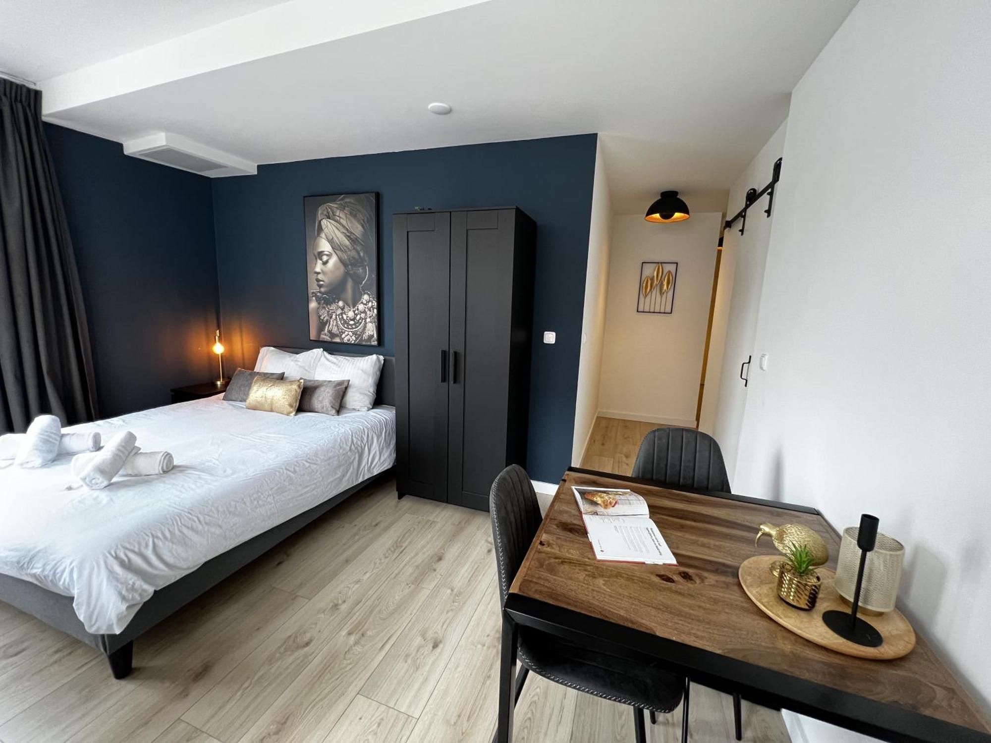 B&K Urban City Suites Tilburg Exteriör bild